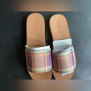 Women’s sandals